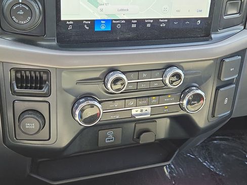 Used 2024 Ford F150 XLT RWD image 28