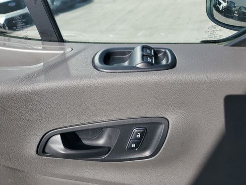 Used 2024 Ford Transit 250 Low Roof w/ Exterior Upgrade Package image 24