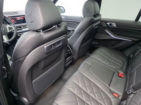 Used 2023 BMW X5 sDrive40i w/ M Sport Package image 15