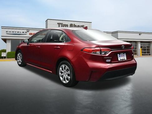 Used 2025 Toyota Corolla LE FWD image 3