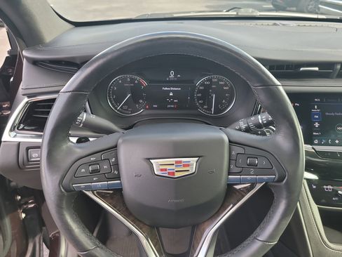Used 2020 Cadillac XT6 Premium Luxury FWD image 27
