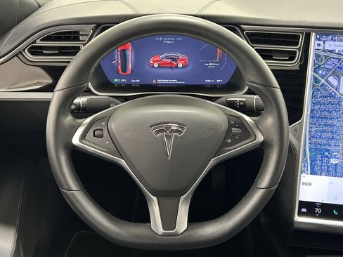 Used 2017 Tesla Model S 75D image 15