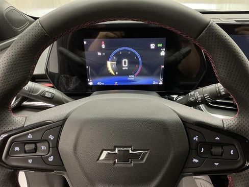New 2026 Chevrolet Trax RS w/ Sunroof Package FWD image 13