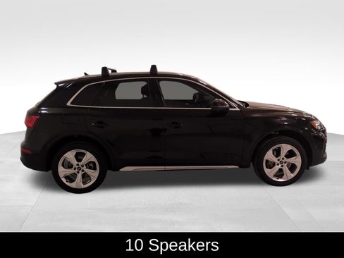Used 2021 Audi Q5 Prestige w/ Prestige Package image 2