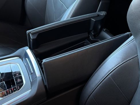 Used 2024 BMW XM image 15