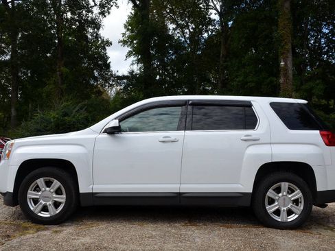 Used 2015 GMC Terrain SLE image 8