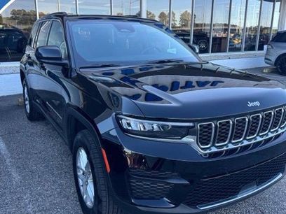 Used 2025 Jeep Grand Cherokee Laredo X