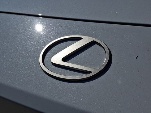 New 2026 Lexus ES 350h AWD image 16