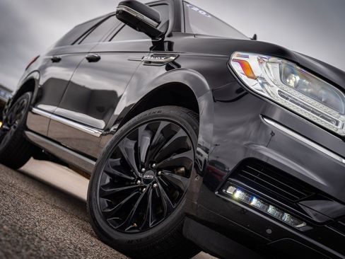 Used 2020 Lincoln Navigator Reserve w/ Equipment Group 208A Reserve AWD/4WD image 6