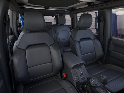 New 2026 Ford Bronco Badlands AWD/4WD image 10