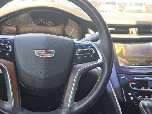 Used 2018 Cadillac XTS Luxury w/ Driver Awareness Package FWD image 17