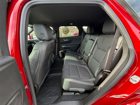 Used 2022 Chevrolet Blazer Premier w/ Convenience Plus Package image 3