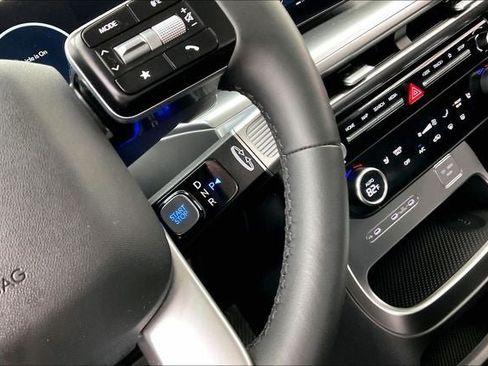 Certified 2026 Hyundai Ioniq 9 S RWD image 15