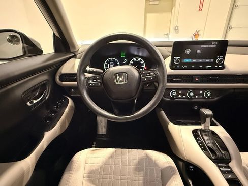 Used 2024 Honda HR-V LX image 27