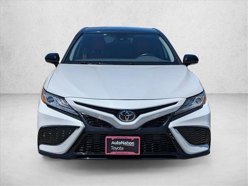 Used 2020 Toyota Camry XSE FWD image 2
