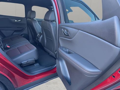 Used 2024 Chevrolet Blazer RS w/ Driver Confidence II Package image 18