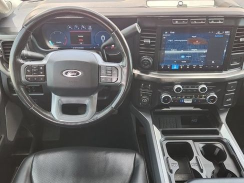 Used 2024 Ford F250 Lariat w/ Lariat Ultimate Package AWD/4WD image 26