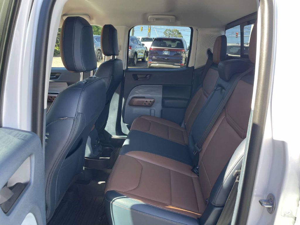 Used 2024 Ford Maverick Lariat FWD image 10