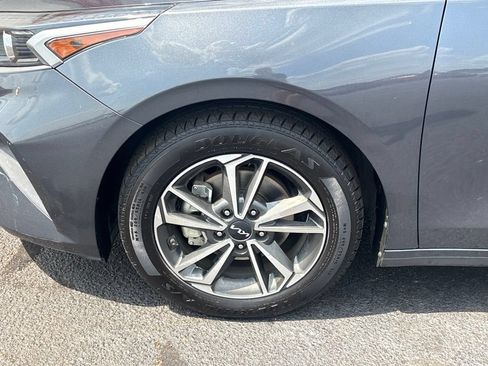 Used 2023 Kia Forte LXS w/ LXS Technology Package FWD image 24