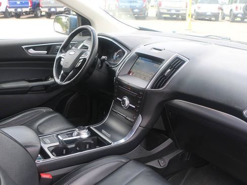 Used 2019 Ford Edge Titanium AWD/4WD image 27
