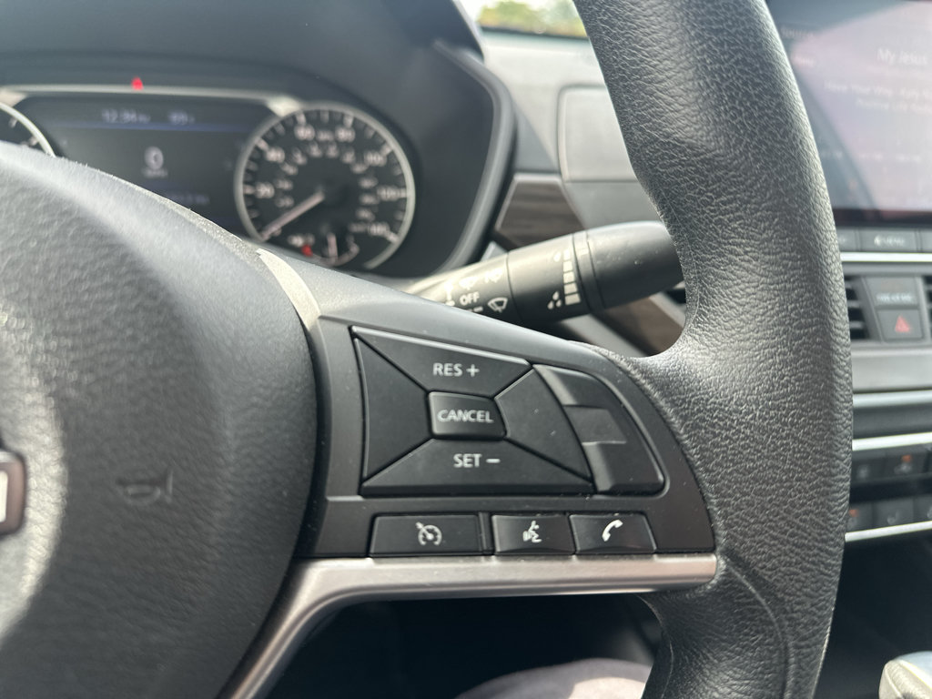 Used 2024 Nissan Altima 2.5 SV FWD image 26