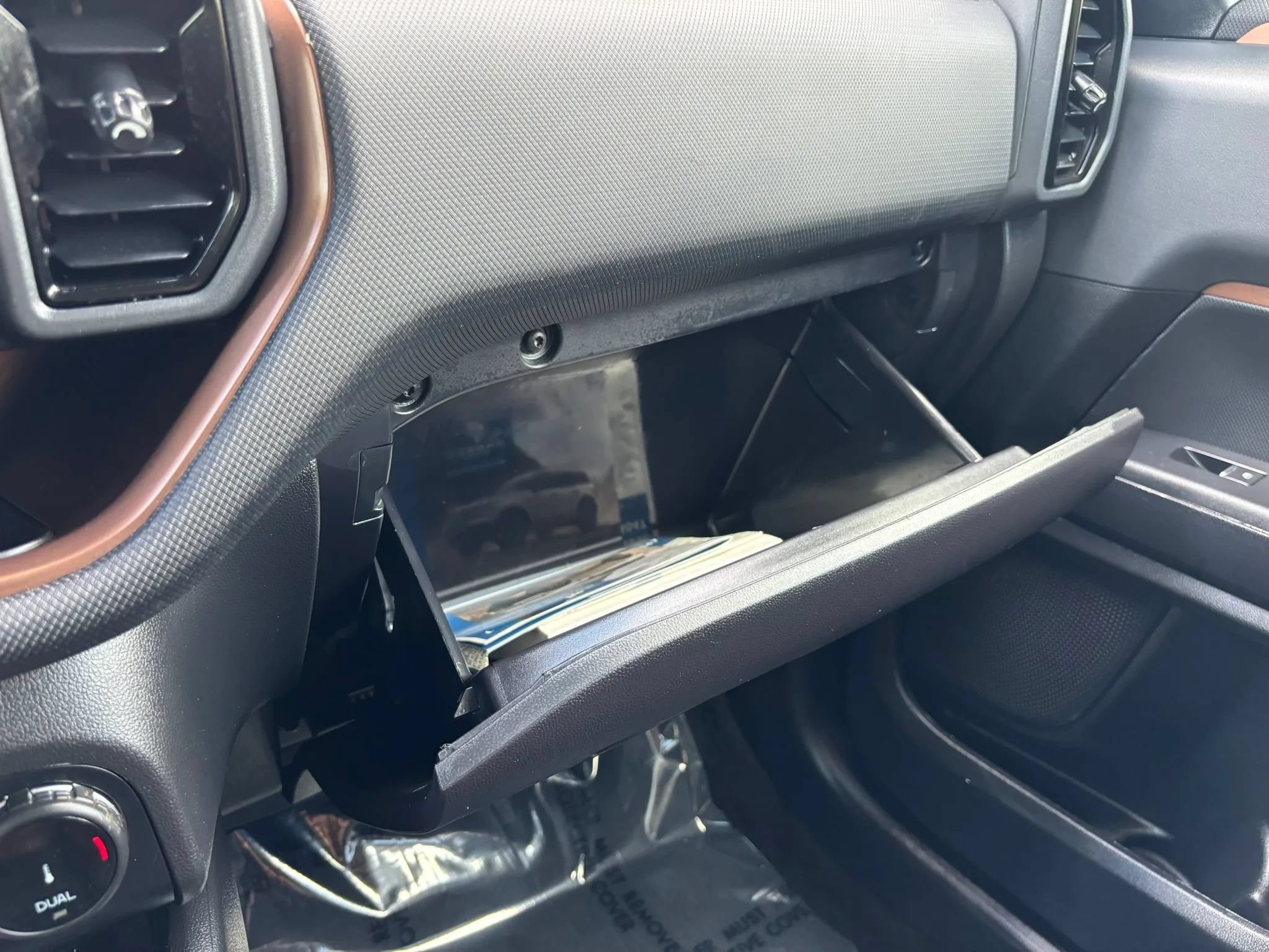 Used 2024 Ford Bronco Sport Outer Banks w/ Tech Package AWD/4WD image 45