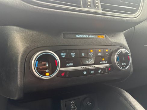 Used 2024 Ford Escape ST-Line AWD/4WD image 29