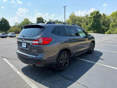 Used 2022 Subaru Ascent Onyx Edition AWD/4WD image 4