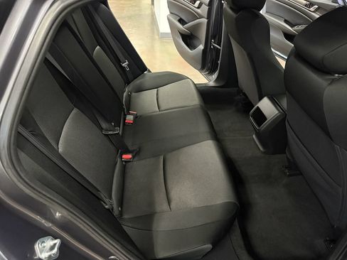 Used 2021 Honda Accord LX image 11