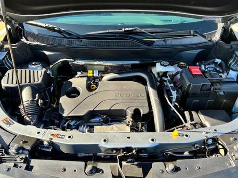 New 2026 Chevrolet Equinox LT AWD/4WD image 6