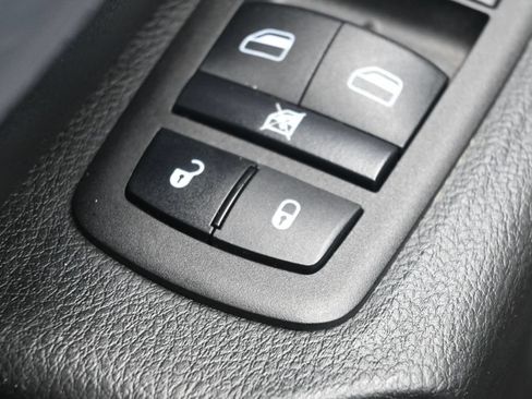Used 2023 RAM 1500 Lone Star AWD/4WD image 15