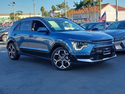 Certified 2024 Kia Niro EX Touring