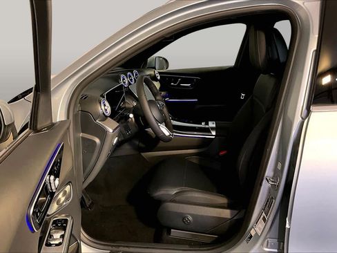 New 2026 Mercedes-Benz GLC 300 4MATIC image 13