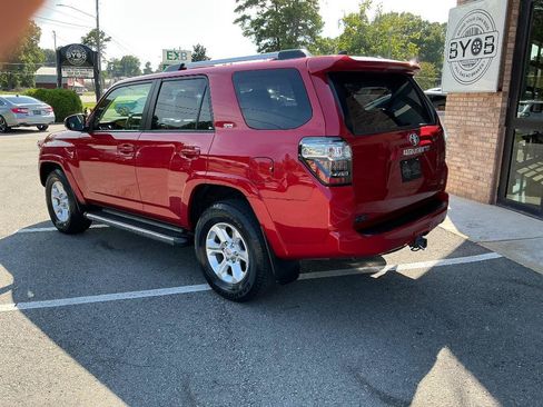 Used 2021 Toyota 4Runner SR5 RWD image 3