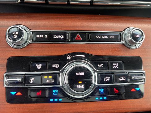 Used 2021 Lincoln Aviator Reserve w/ Equipment Group 202A AWD/4WD image 33