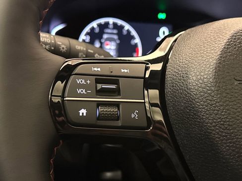 New 2025 Honda Pilot TrailSport image 32