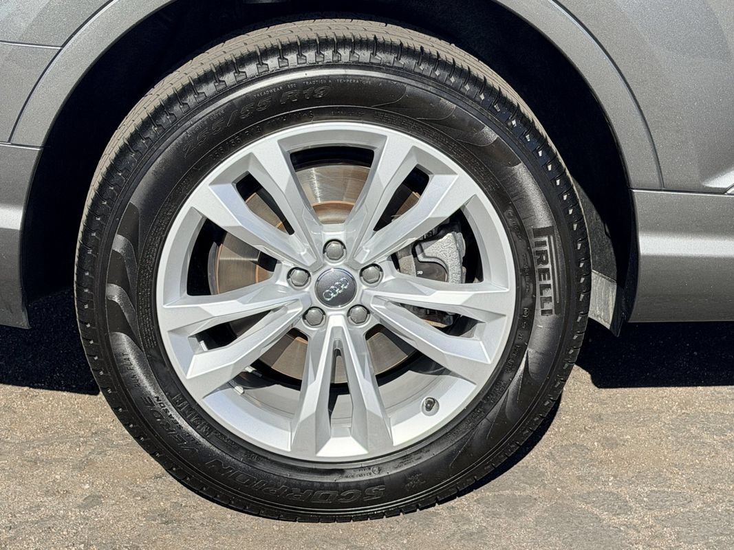 Used 2019 Audi Q7 2.0T Premium w/ Convenience Package AWD/4WD image 9