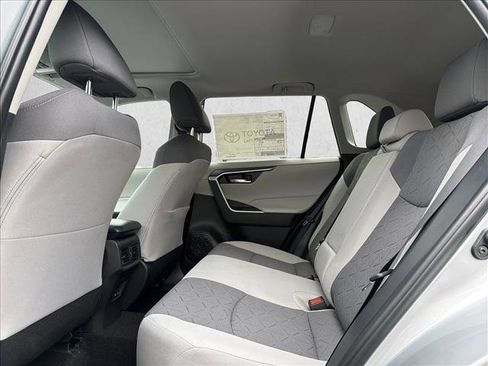 New 2025 Toyota RAV4 XLE w/ Convenience Package image 20