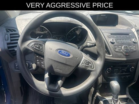 Used 2017 Ford Escape SE FWD image 10
