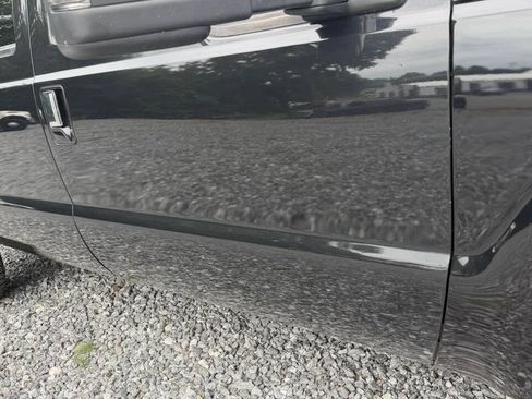 Used 2015 Ford F250 Platinum w/ FX4 Off-Road Package AWD/4WD image 12