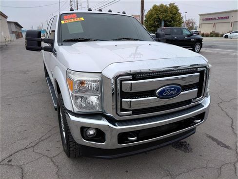 Used 2015 Ford F250 Lariat w/ Chrome Package image 2