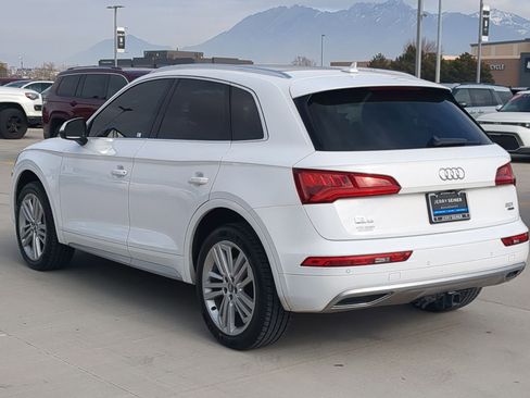 Used 2018 Audi Q5 2.0T Premium Plus w/ Premium Plus Package image 3