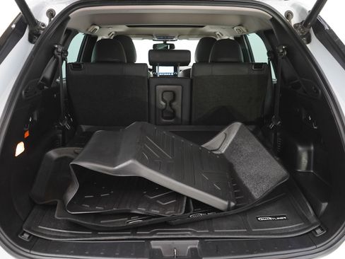 Used 2023 Mitsubishi Outlander SEL image 9