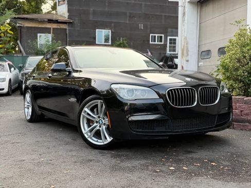 Used 2015 BMW 740i RWD image 15