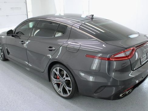 Used 2021 Kia Stinger GT image 6