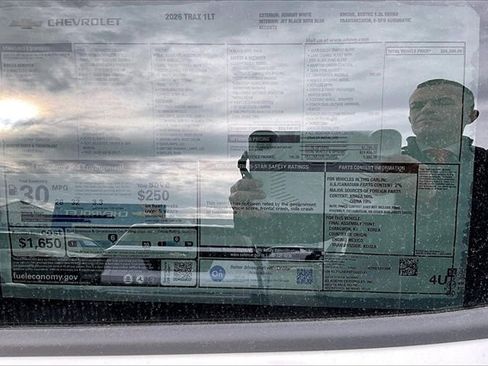New 2026 Chevrolet Trax LT image 13