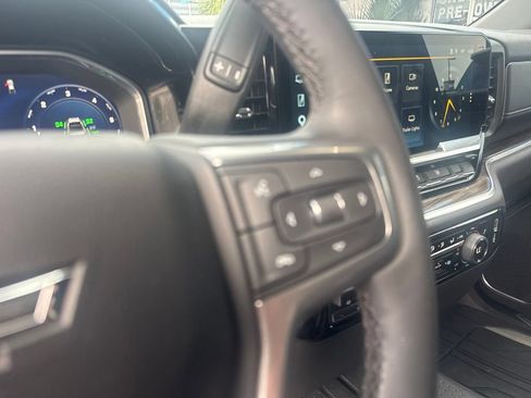 Used 2026 Chevrolet Silverado 1500 RST w/ RST Select Package RWD image 13