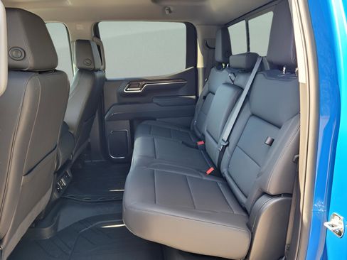 New 2026 Chevrolet Silverado 1500 LT w/ All Star Edition Plus image 7