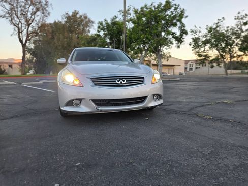 Used 2013 INFINITI G37 Journey w/ Premium Pkg RWD image 3