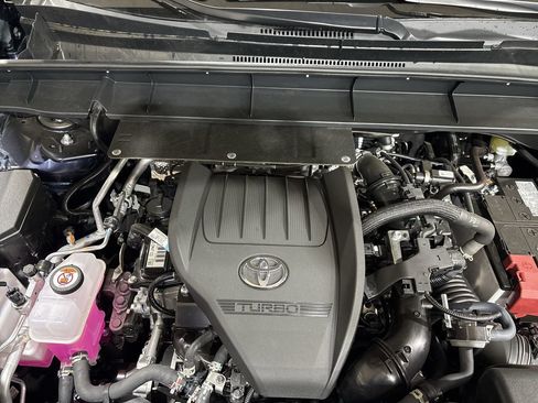 New 2026 Toyota Highlander Limited image 28